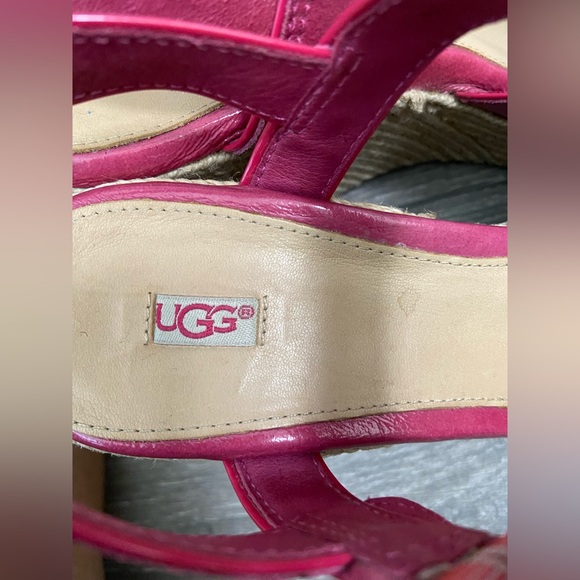 UGG Jackilyn Pink & Straw Color Wedges Sandals Size 8.5 - Picture 3 of 11